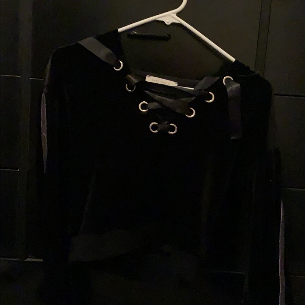 Black crop top